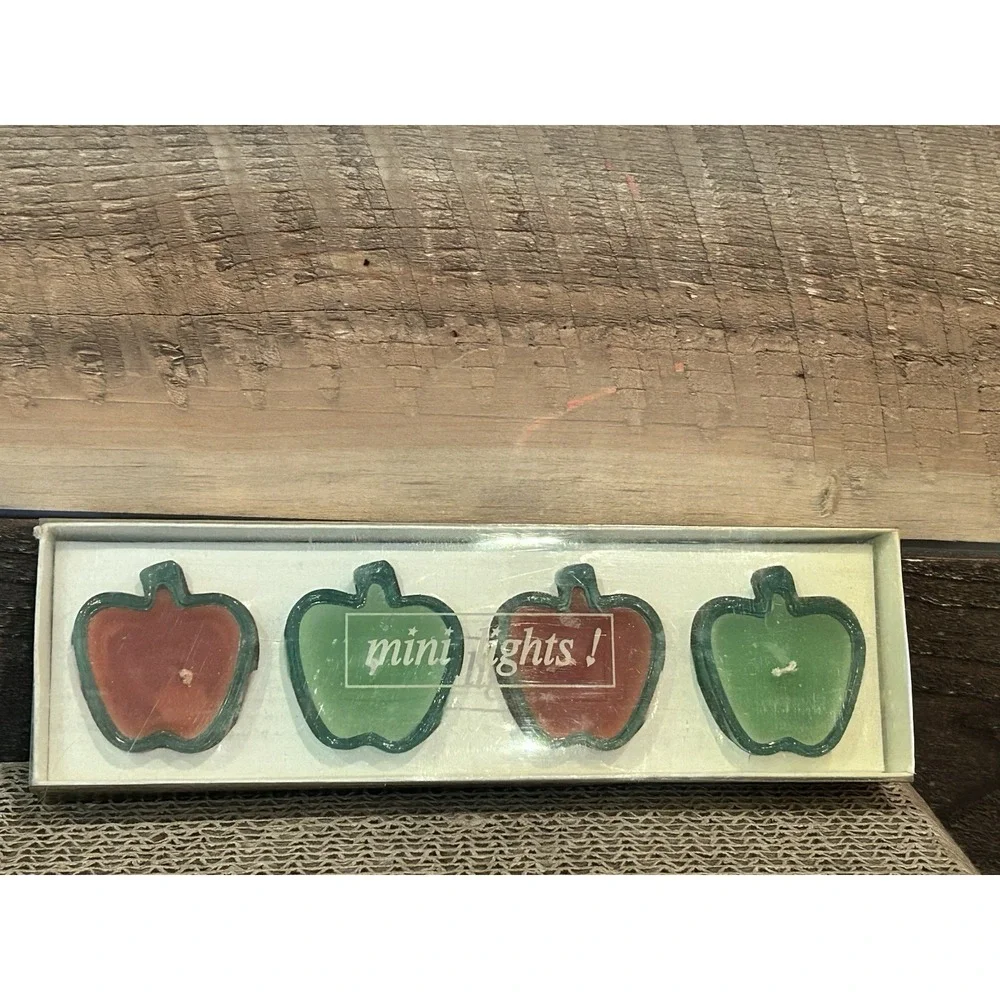 4 Pack‎ Red/Green Apple Shaped Glass Tea Light Candles